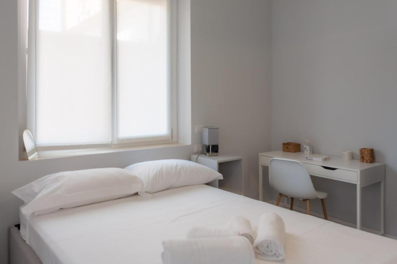 Bnbutler - Pergolesi, 6 - Accogliente E Moderno A Due Passi Da Tutto Milano Exteriör bild